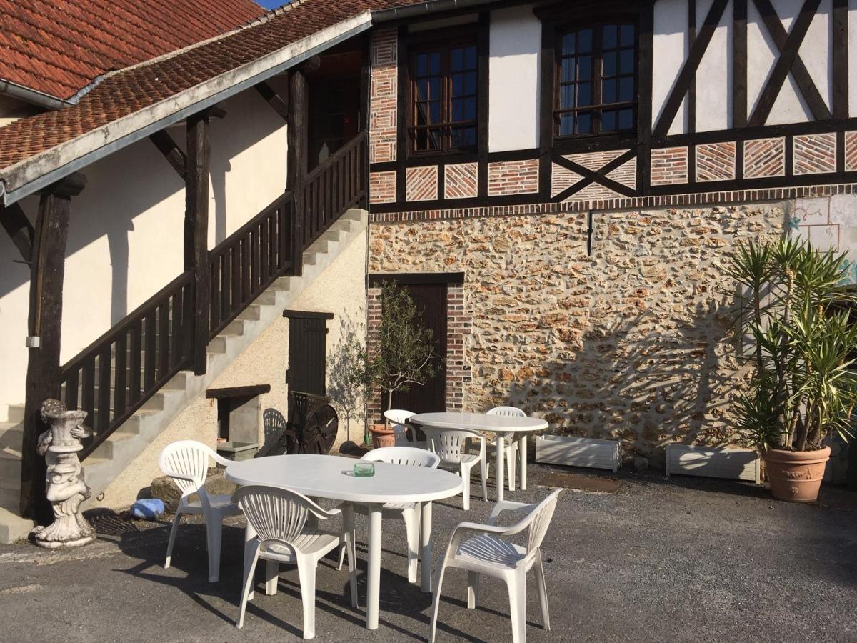 Le Domaine Du Cellier Bed & Breakfast เซซาน ภายนอก รูปภาพ